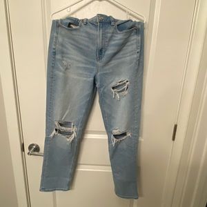 American eagle mom straight jeans size 6